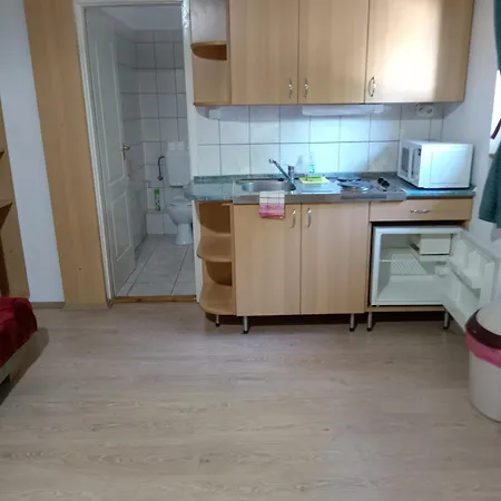 Kohári és Pince