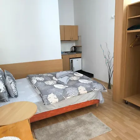 Nocleg ze śniadaniem Kohari Vendeghaz Es Pince 3*