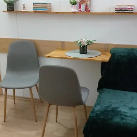 Couette-café Kohári és Pince 3*